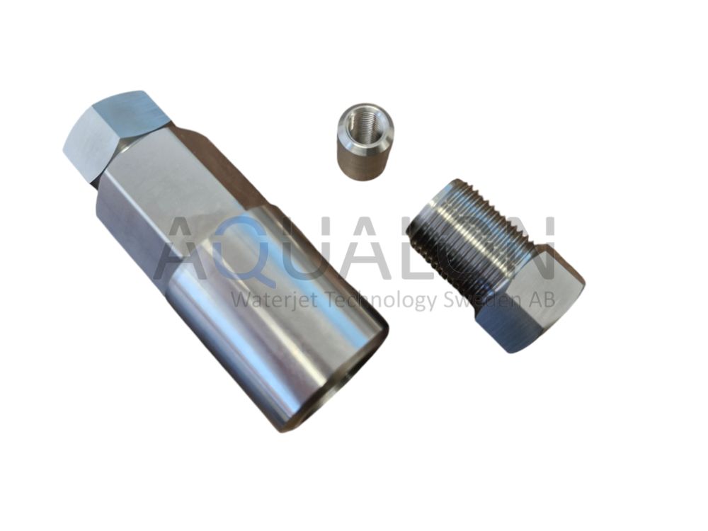 3/8" x 3/8" UHP Coupling, 20477660